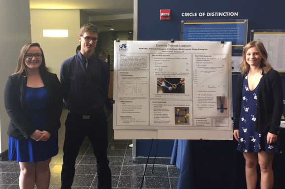 Materials students on winning freshman design team